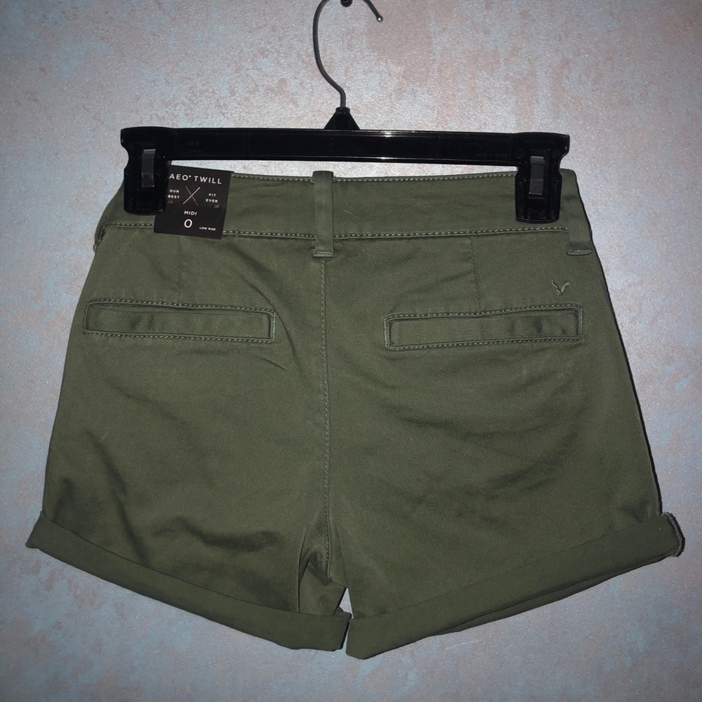 American Eagle Green Khaki Shorts